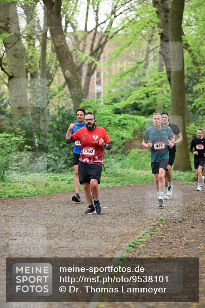 19.04.2026 - Hammer Lauf Dr. Thomas Lammeyer http://msf.ph/oto/9538101 19.04.2026 10:33:35 Laufen 428, 765, 1762 meine-sportfotos.de