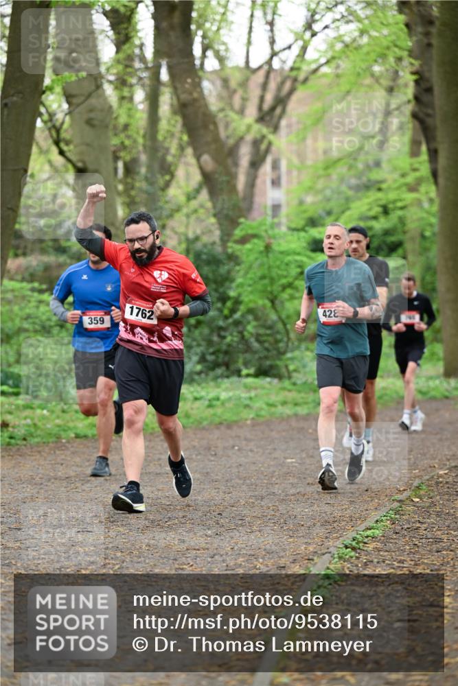 19.04.2026 - Hammer Lauf Dr. Thomas Lammeyer http://msf.ph/oto/9538115 19.04.2026 10:33:36 Laufen 359, 428, 1762 meine-sportfotos.de