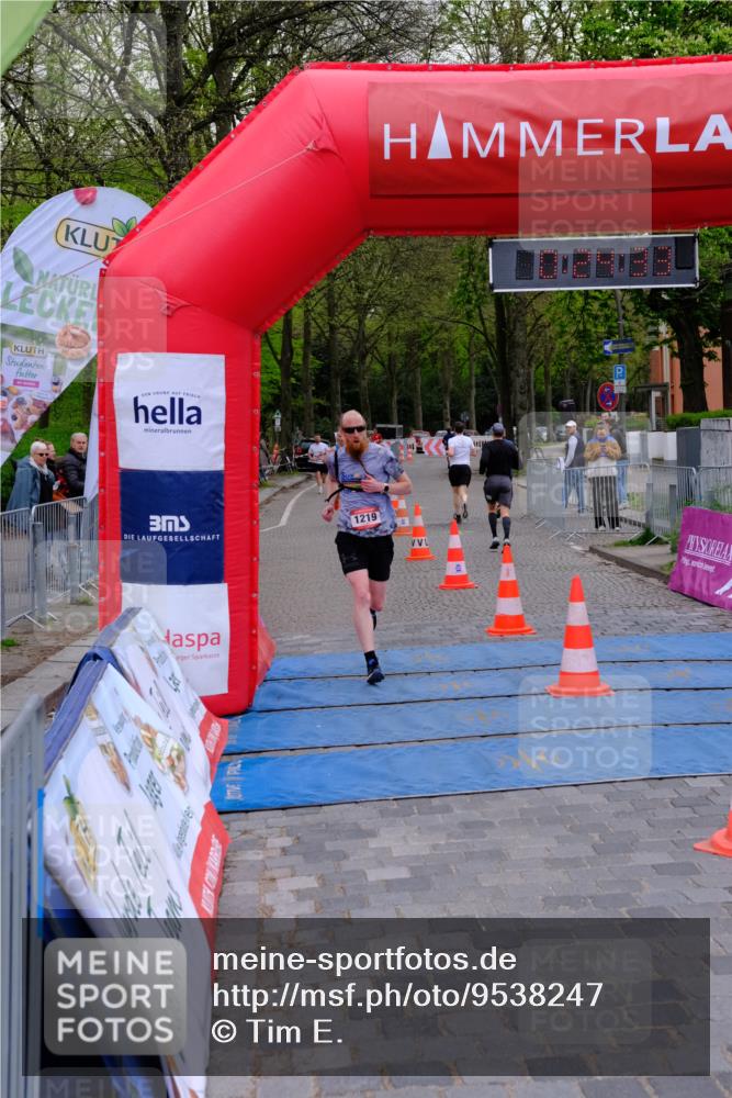 19.04.2026 - Hammer Lauf Tim E. http://msf.ph/oto/9538247 19.04.2026 11:24:42 Ziel 1219, 1236, 1878 meine-sportfotos.de
