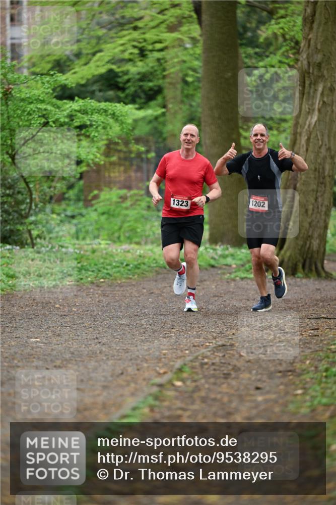 19.04.2026 - Hammer Lauf Dr. Thomas Lammeyer http://msf.ph/oto/9538295 19.04.2026 10:34:41 Laufen 1323, 1202 meine-sportfotos.de