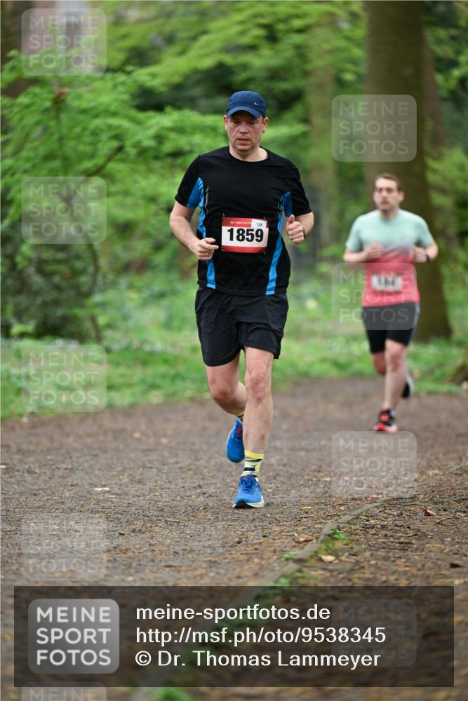 19.04.2026 - Hammer Lauf Dr. Thomas Lammeyer http://msf.ph/oto/9538345 19.04.2026 10:35:09 Laufen 129, 1859, 104 meine-sportfotos.de