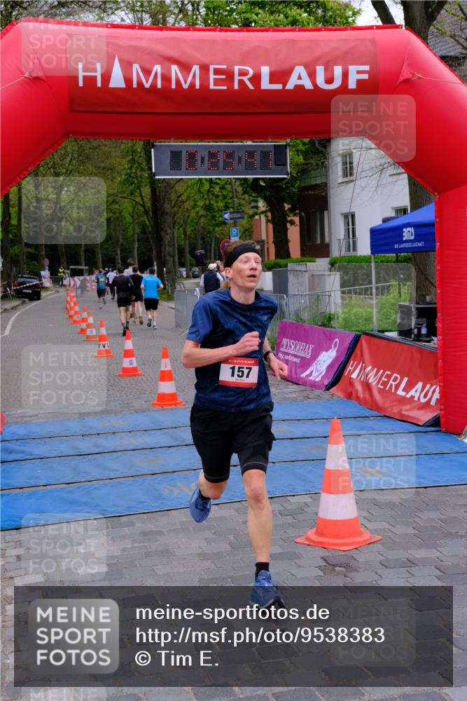 19.04.2026 - Hammer Lauf Tim E. http://msf.ph/oto/9538383 19.04.2026 11:25:50 Ziel 17, 154, 157, 269, 354 meine-sportfotos.de
