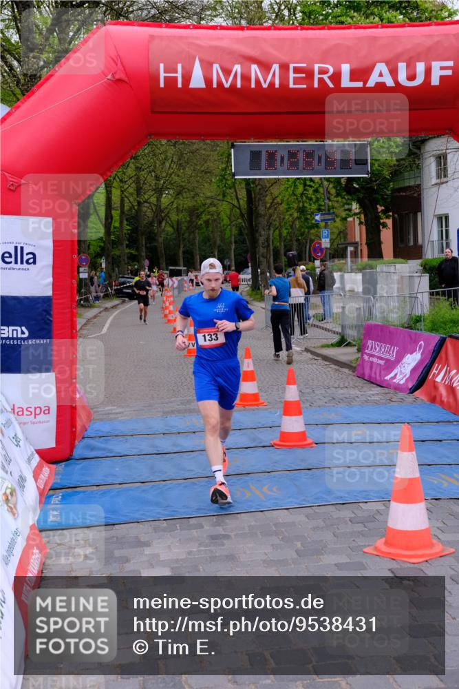 19.04.2026 - Hammer Lauf Tim E. http://msf.ph/oto/9538431 19.04.2026 11:26:40 Ziel 23, 133, 193, 604, 929, 1163 meine-sportfotos.de