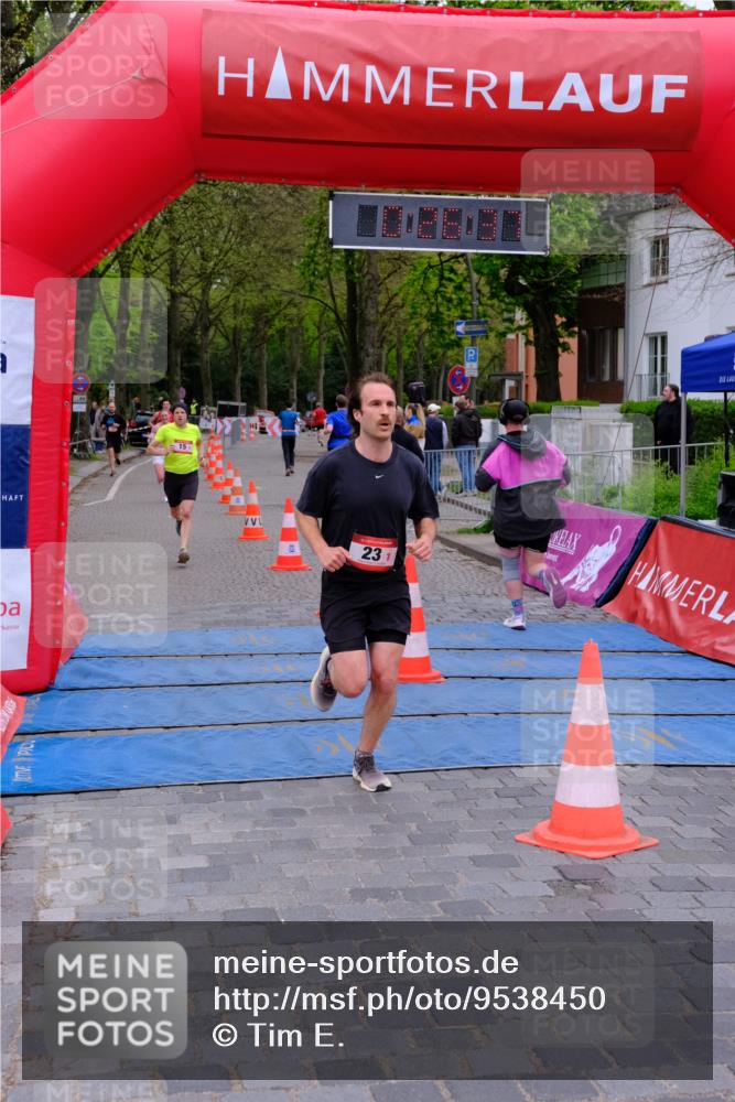 19.04.2026 - Hammer Lauf Tim E. http://msf.ph/oto/9538450 19.04.2026 11:26:46 Ziel 3, 15, 23, 163, 929, 1163, 1300 meine-sportfotos.de