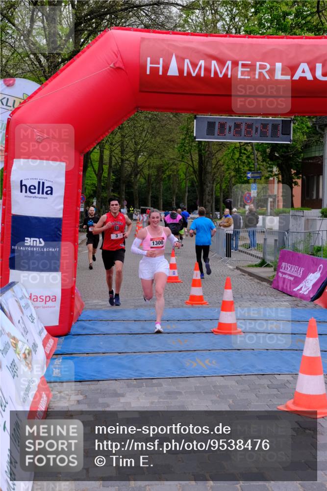 19.04.2026 - Hammer Lauf Tim E. http://msf.ph/oto/9538476 19.04.2026 11:26:50 Ziel 3, 13, 15, 23, 112, 163, 174, 1300 meine-sportfotos.de