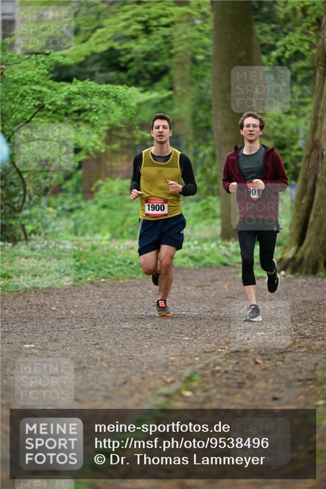 19.04.2026 - Hammer Lauf Dr. Thomas Lammeyer http://msf.ph/oto/9538496 19.04.2026 10:35:41 Laufen 1900, 901 meine-sportfotos.de