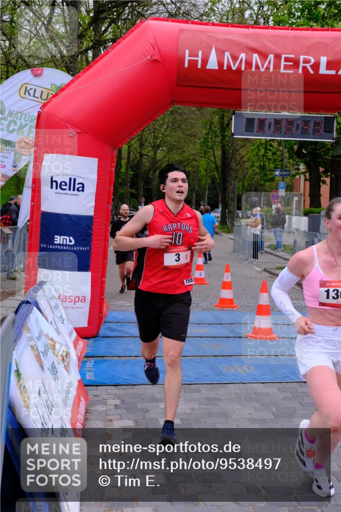 19.04.2026 - Hammer Lauf Tim E. http://msf.ph/oto/9538497 19.04.2026 11:26:52 Ziel 3, 13, 15, 112, 163, 174, 1300 meine-sportfotos.de
