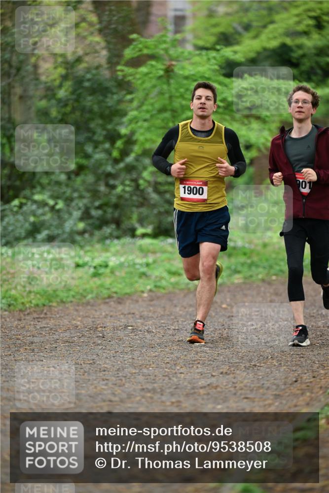 19.04.2026 - Hammer Lauf Dr. Thomas Lammeyer http://msf.ph/oto/9538508 19.04.2026 10:35:42 Laufen 1900, 901 meine-sportfotos.de
