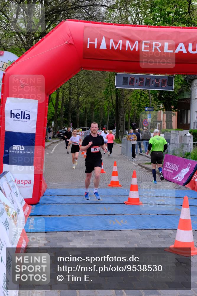 19.04.2026 - Hammer Lauf Tim E. http://msf.ph/oto/9538530 19.04.2026 11:27:57 Ziel 25, 450, 554, 1255, 1292 meine-sportfotos.de