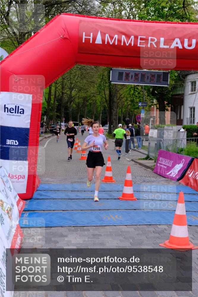 19.04.2026 - Hammer Lauf Tim E. http://msf.ph/oto/9538548 19.04.2026 11:27:59 Ziel 25, 554, 1255, 1292 meine-sportfotos.de