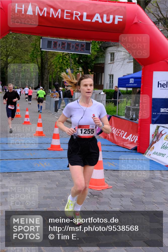 19.04.2026 - Hammer Lauf Tim E. http://msf.ph/oto/9538568 19.04.2026 11:28:01 Ziel 14, 25, 437, 554, 1255, 1292 meine-sportfotos.de