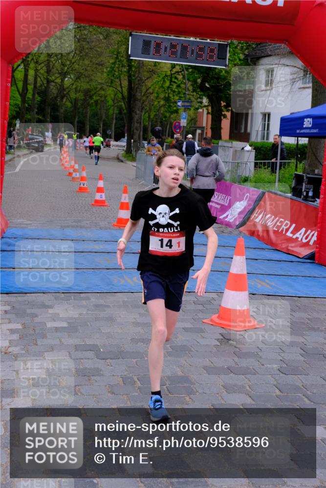 19.04.2026 - Hammer Lauf Tim E. http://msf.ph/oto/9538596 19.04.2026 11:28:06 Ziel 14, 437, 864, 933, 1292 meine-sportfotos.de