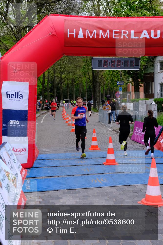 19.04.2026 - Hammer Lauf Tim E. http://msf.ph/oto/9538600 19.04.2026 11:28:19 Ziel 467, 772, 825 meine-sportfotos.de