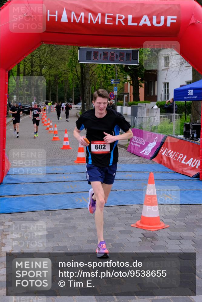 19.04.2026 - Hammer Lauf Tim E. http://msf.ph/oto/9538655 19.04.2026 11:28:29 Ziel 2, 7, 221, 562, 602 meine-sportfotos.de