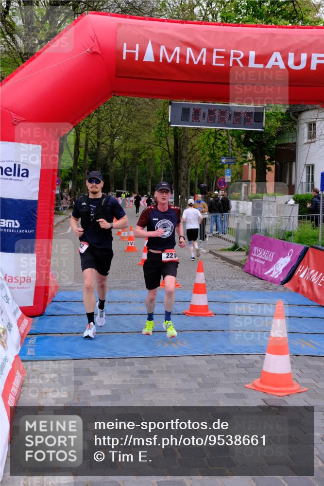 19.04.2026 - Hammer Lauf Tim E. http://msf.ph/oto/9538661 19.04.2026 11:28:33 Ziel 2, 221, 562, 602 meine-sportfotos.de