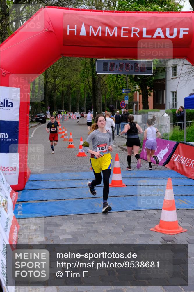 19.04.2026 - Hammer Lauf Tim E. http://msf.ph/oto/9538681 19.04.2026 11:28:46 Ziel 218, 412, 549, 987, 1096, 1858 meine-sportfotos.de