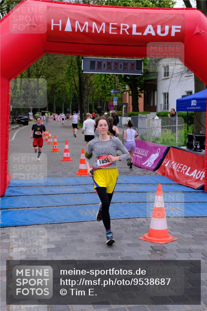 19.04.2026 - Hammer Lauf Tim E. http://msf.ph/oto/9538687 19.04.2026 11:28:46 Ziel 218, 412, 549, 987, 1096, 1858 meine-sportfotos.de
