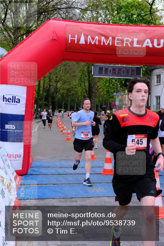 19.04.2026 - Hammer Lauf Tim E. http://msf.ph/oto/9538739 19.04.2026 11:29:11 Ziel 144, 145, 146, 189, 326, 545, 637, 656, 830, 938, 986, 1231, 1268 meine-sportfotos.de