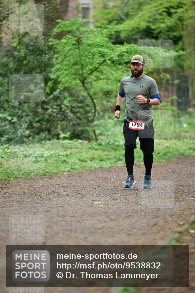 19.04.2026 - Hammer Lauf Dr. Thomas Lammeyer http://msf.ph/oto/9538832 19.04.2026 10:37:36 Laufen 1794 meine-sportfotos.de