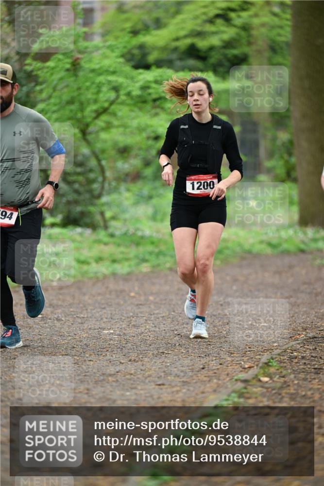 19.04.2026 - Hammer Lauf Dr. Thomas Lammeyer http://msf.ph/oto/9538844 19.04.2026 10:37:37 Laufen 1200 meine-sportfotos.de