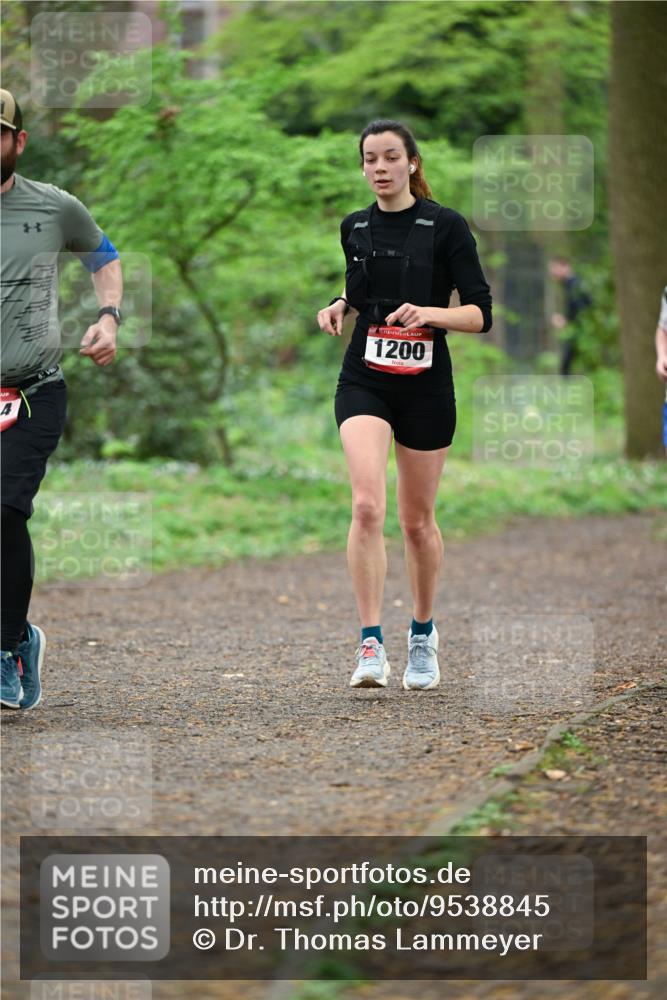 19.04.2026 - Hammer Lauf Dr. Thomas Lammeyer http://msf.ph/oto/9538845 19.04.2026 10:37:37 Laufen 1200 meine-sportfotos.de