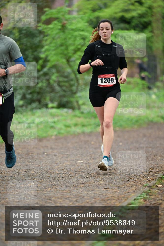 19.04.2026 - Hammer Lauf Dr. Thomas Lammeyer http://msf.ph/oto/9538849 19.04.2026 10:37:38 Laufen 1200 meine-sportfotos.de