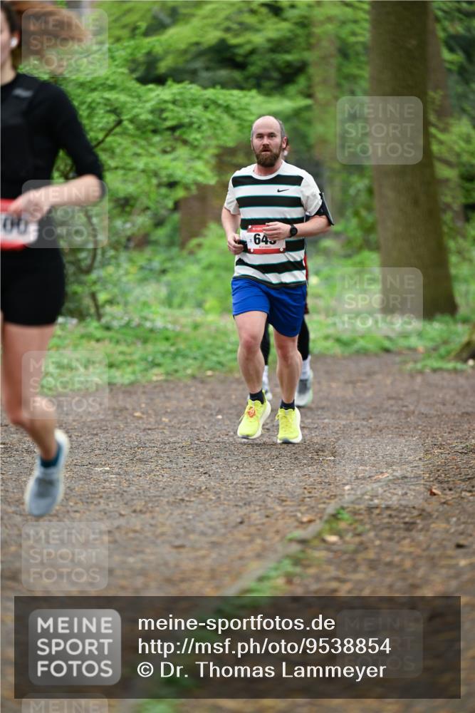 19.04.2026 - Hammer Lauf Dr. Thomas Lammeyer http://msf.ph/oto/9538854 19.04.2026 10:37:39 Laufen 645 meine-sportfotos.de