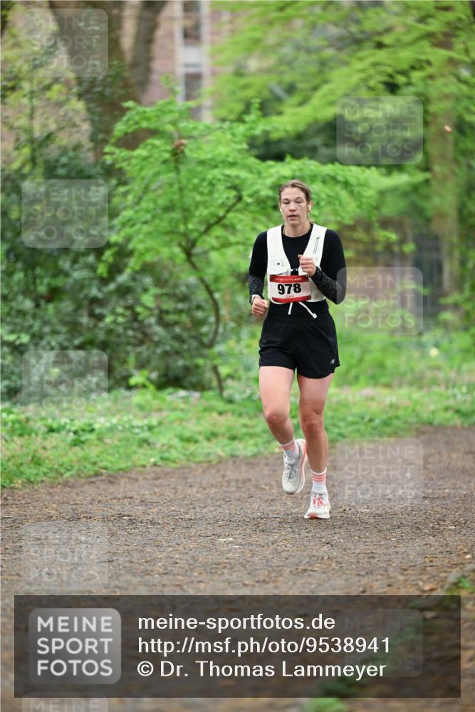 19.04.2026 - Hammer Lauf Dr. Thomas Lammeyer http://msf.ph/oto/9538941 19.04.2026 10:38:02 Laufen 978 meine-sportfotos.de