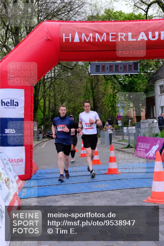 19.04.2026 - Hammer Lauf Tim E. http://msf.ph/oto/9538947 19.04.2026 11:31:11 Ziel 211, 939, 1147, 1148, 1878 meine-sportfotos.de