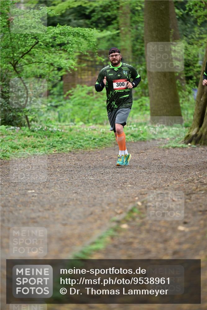 19.04.2026 - Hammer Lauf Dr. Thomas Lammeyer http://msf.ph/oto/9538961 19.04.2026 10:38:10 Laufen 300 meine-sportfotos.de