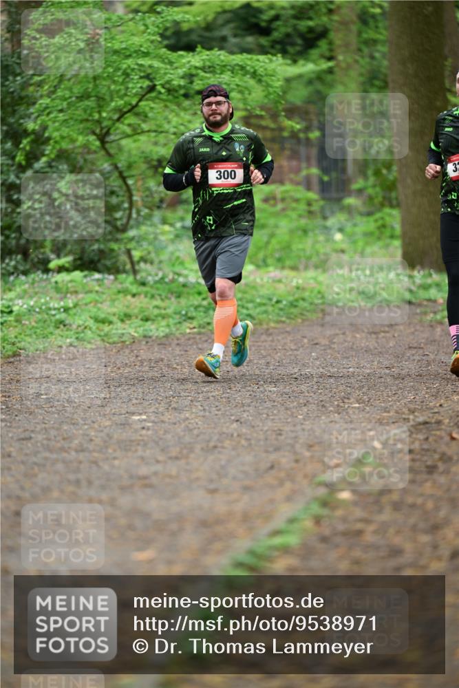 19.04.2026 - Hammer Lauf Dr. Thomas Lammeyer http://msf.ph/oto/9538971 19.04.2026 10:38:10 Laufen 300 meine-sportfotos.de