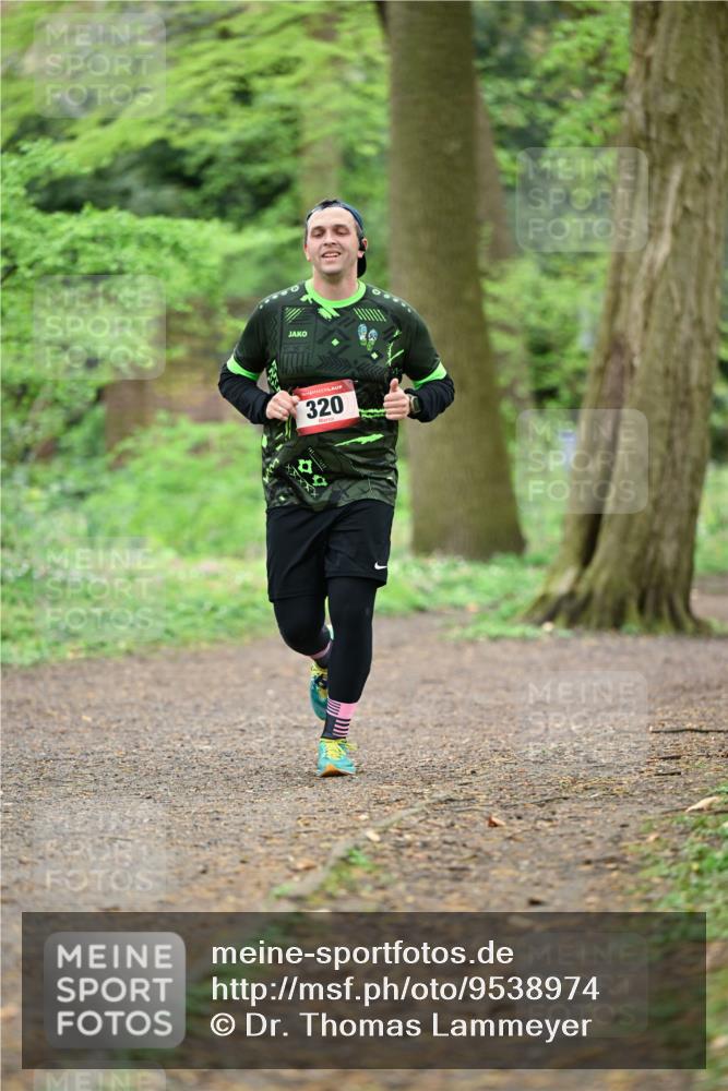 19.04.2026 - Hammer Lauf Dr. Thomas Lammeyer http://msf.ph/oto/9538974 19.04.2026 10:38:12 Laufen 320 meine-sportfotos.de