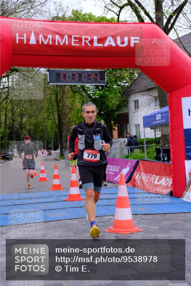 19.04.2026 - Hammer Lauf Tim E. http://msf.ph/oto/9538978 19.04.2026 11:31:42 Ziel 202, 779, 1884 meine-sportfotos.de