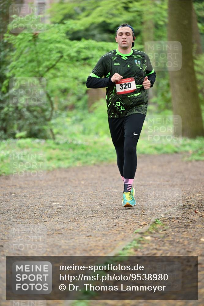 19.04.2026 - Hammer Lauf Dr. Thomas Lammeyer http://msf.ph/oto/9538980 19.04.2026 10:38:12 Laufen 320 meine-sportfotos.de