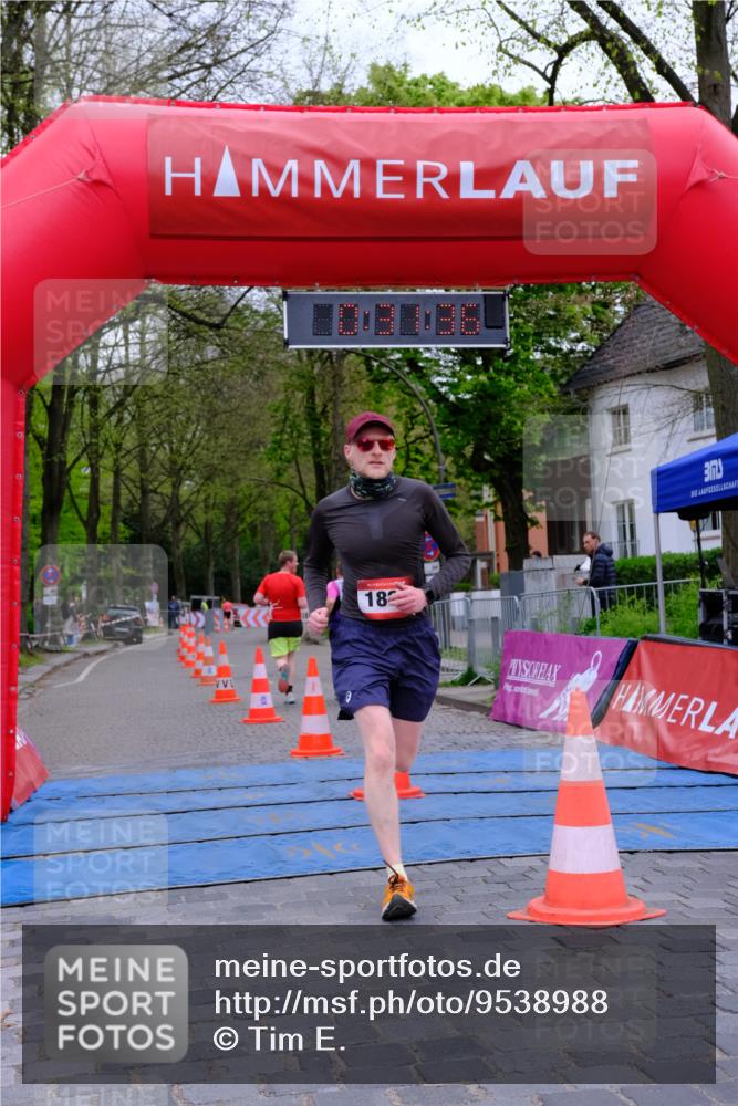 19.04.2026 - Hammer Lauf Tim E. http://msf.ph/oto/9538988 19.04.2026 11:31:44 Ziel 202, 779, 1884 meine-sportfotos.de
