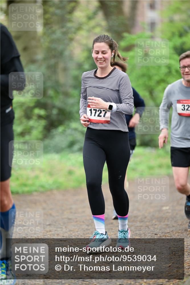 19.04.2026 - Hammer Lauf Dr. Thomas Lammeyer http://msf.ph/oto/9539034 19.04.2026 10:38:21 Laufen 1727 meine-sportfotos.de