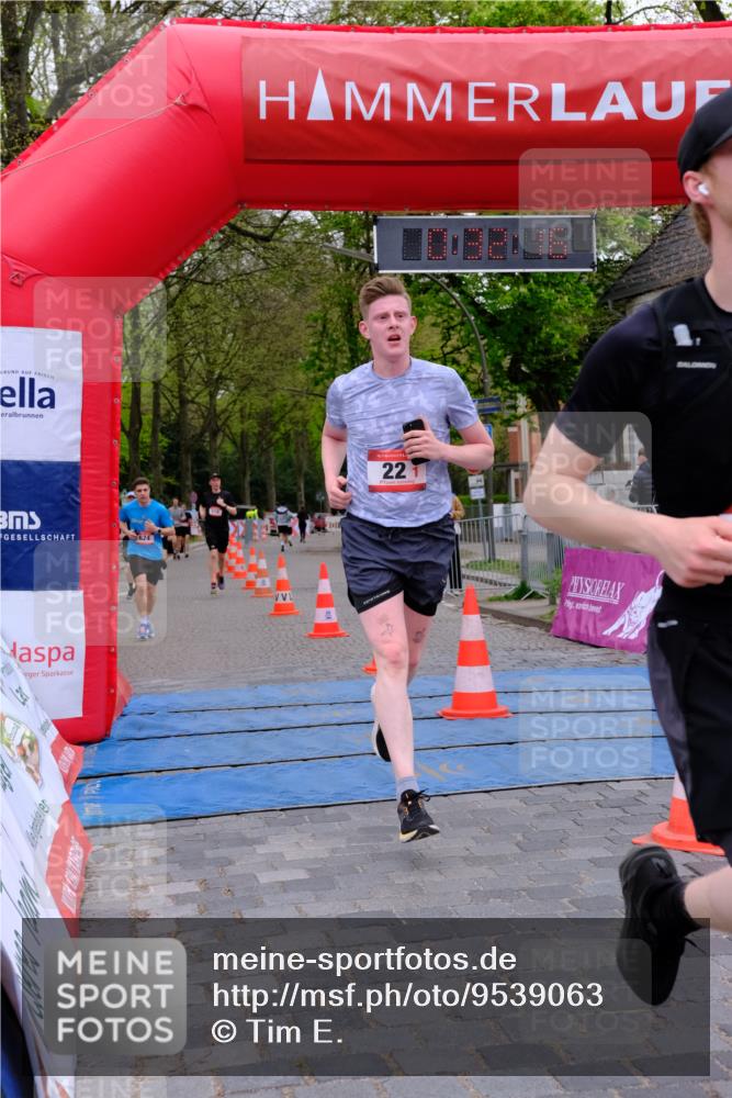 19.04.2026 - Hammer Lauf Tim E. http://msf.ph/oto/9539063 19.04.2026 11:32:24 Ziel 22, 297, 433, 624, 928 meine-sportfotos.de