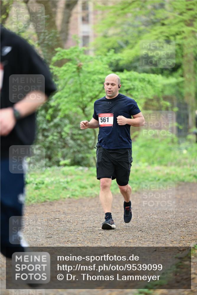 19.04.2026 - Hammer Lauf Dr. Thomas Lammeyer http://msf.ph/oto/9539099 19.04.2026 10:38:31 Laufen 561 meine-sportfotos.de