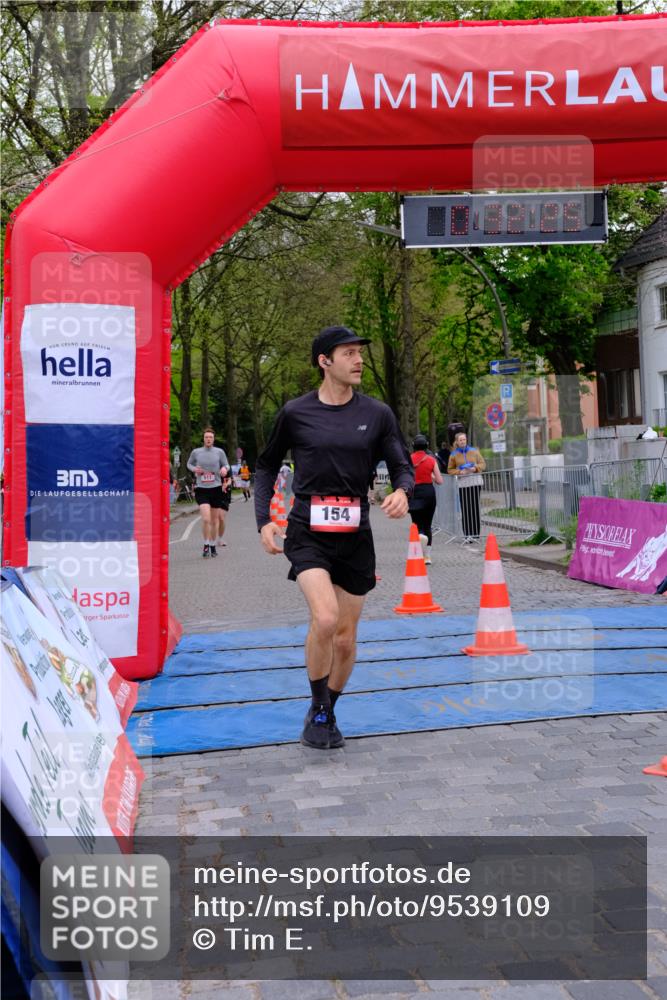 19.04.2026 - Hammer Lauf Tim E. http://msf.ph/oto/9539109 19.04.2026 11:32:33 Ziel 117, 154, 398, 433, 511, 516, 624, 627 meine-sportfotos.de