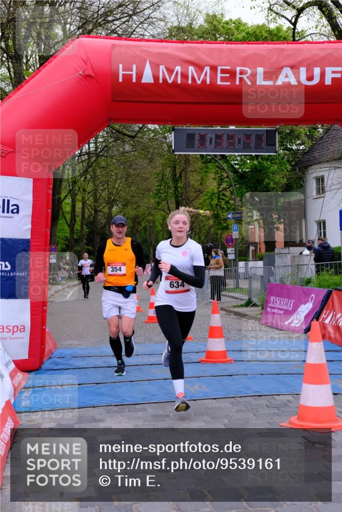 19.04.2026 - Hammer Lauf Tim E. http://msf.ph/oto/9539161 19.04.2026 11:32:49 Ziel 354, 634, 678 meine-sportfotos.de