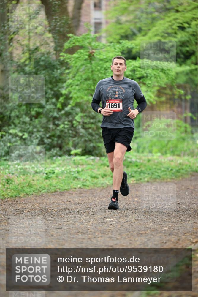 19.04.2026 - Hammer Lauf Dr. Thomas Lammeyer http://msf.ph/oto/9539180 19.04.2026 10:39:10 Laufen 1691 meine-sportfotos.de