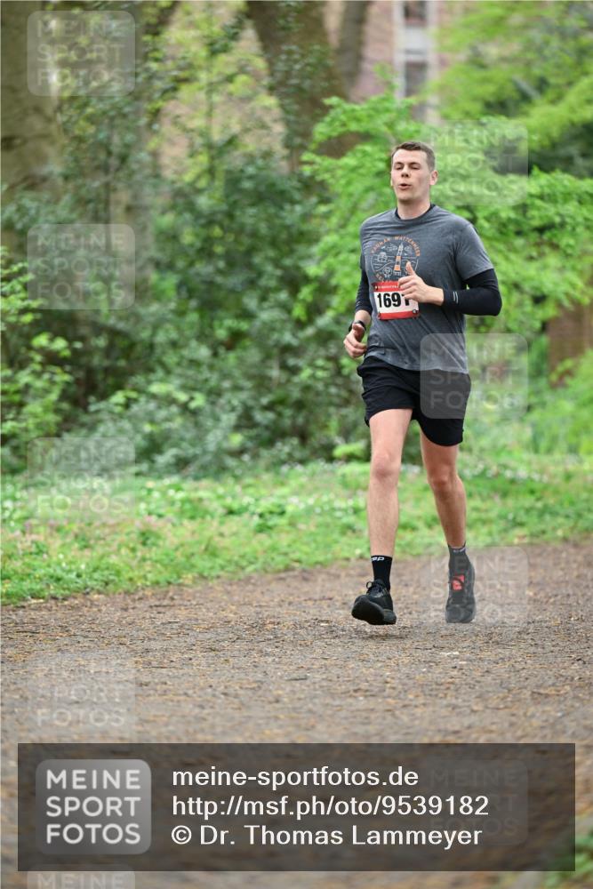 19.04.2026 - Hammer Lauf Dr. Thomas Lammeyer http://msf.ph/oto/9539182 19.04.2026 10:39:11 Laufen 169 meine-sportfotos.de