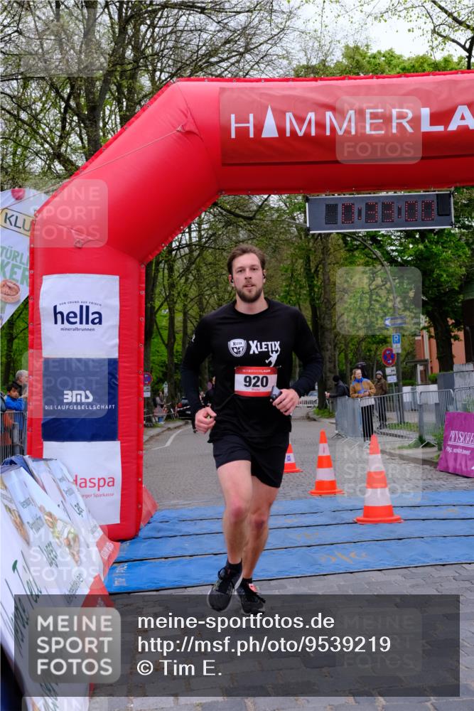 19.04.2026 - Hammer Lauf Tim E. http://msf.ph/oto/9539219 19.04.2026 11:33:08 Ziel 920, 952, 1163, 1927 meine-sportfotos.de