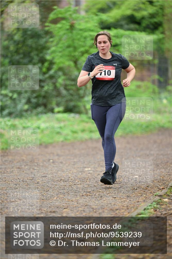 19.04.2026 - Hammer Lauf Dr. Thomas Lammeyer http://msf.ph/oto/9539239 19.04.2026 10:39:22 Laufen 710 meine-sportfotos.de