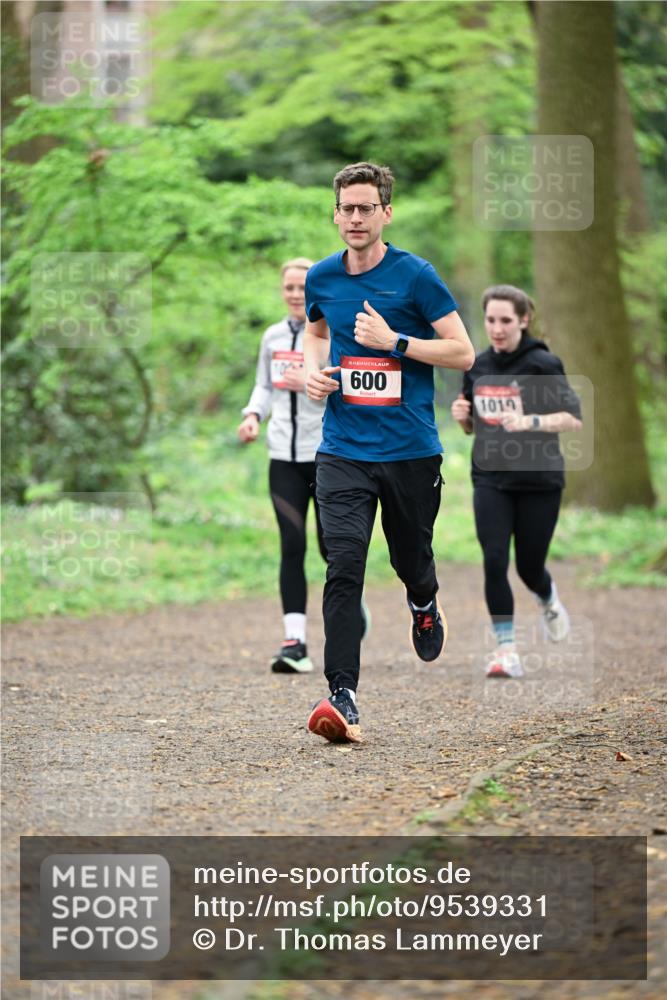 19.04.2026 - Hammer Lauf Dr. Thomas Lammeyer http://msf.ph/oto/9539331 19.04.2026 10:39:40 Laufen 600, 1019 meine-sportfotos.de