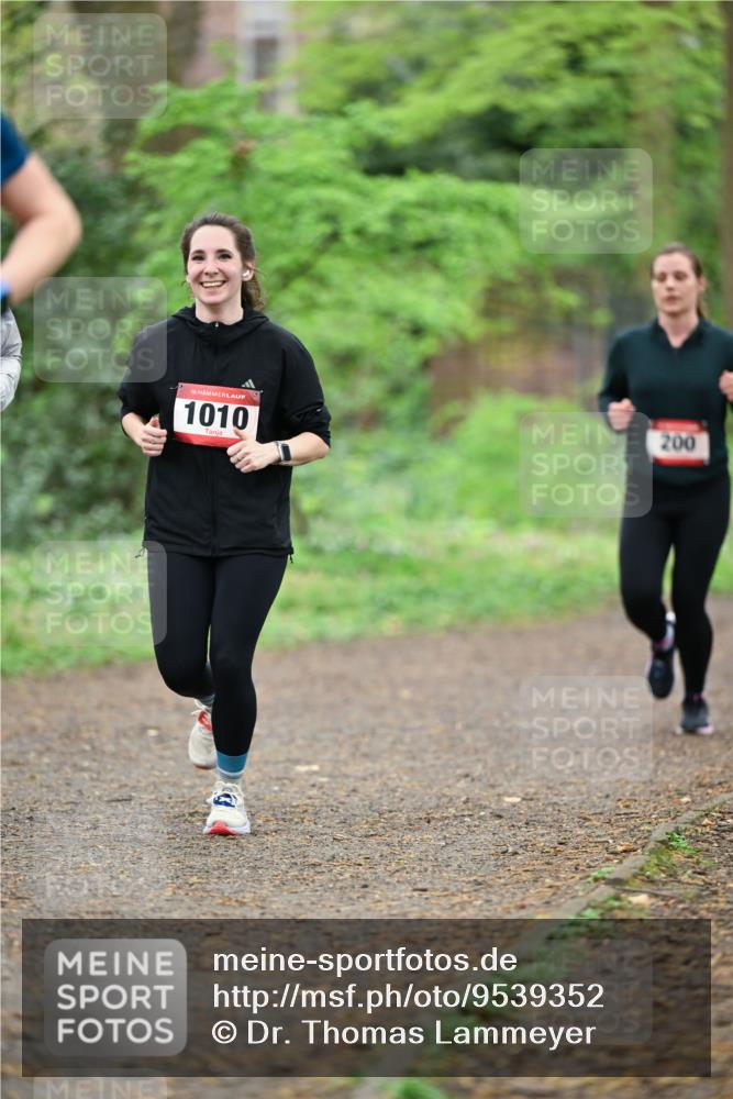 19.04.2026 - Hammer Lauf Dr. Thomas Lammeyer http://msf.ph/oto/9539352 19.04.2026 10:39:42 Laufen 1010, 200 meine-sportfotos.de
