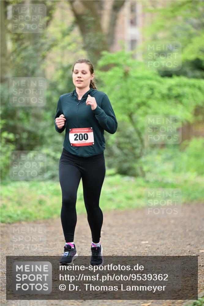 19.04.2026 - Hammer Lauf Dr. Thomas Lammeyer http://msf.ph/oto/9539362 19.04.2026 10:39:45 Laufen 200 meine-sportfotos.de
