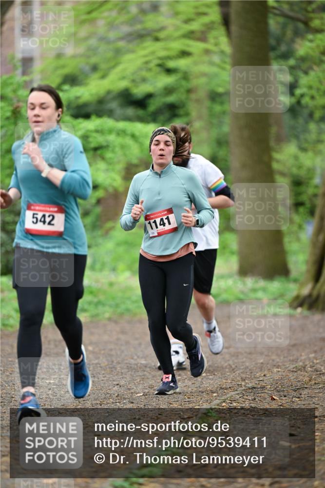 19.04.2026 - Hammer Lauf Dr. Thomas Lammeyer http://msf.ph/oto/9539411 19.04.2026 10:39:53 Laufen 542, 1141, 131 meine-sportfotos.de