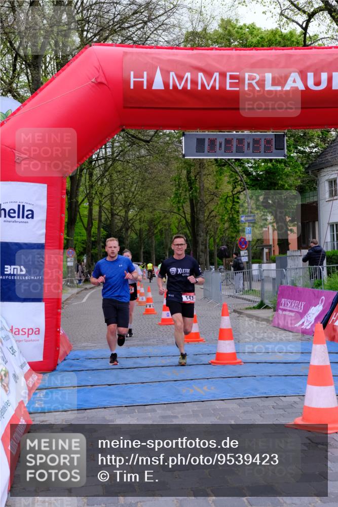 19.04.2026 - Hammer Lauf Tim E. http://msf.ph/oto/9539423 19.04.2026 11:34:47 Ziel 141, 388, 773 meine-sportfotos.de