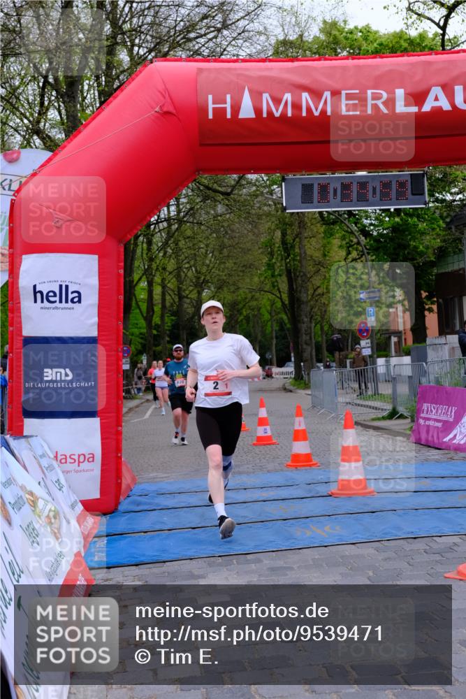 19.04.2026 - Hammer Lauf Tim E. http://msf.ph/oto/9539471 19.04.2026 11:35:08 Ziel 2, 437, 620 meine-sportfotos.de